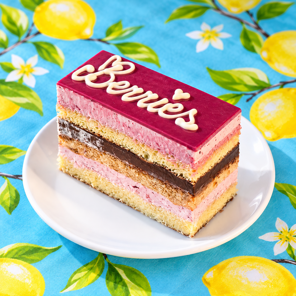 Opera Berries Cake