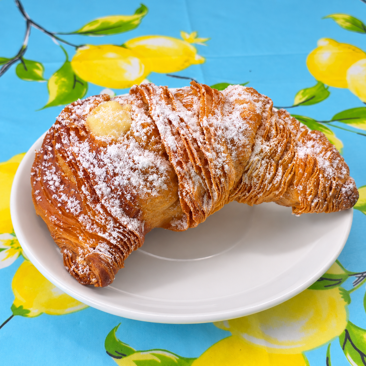 Italian Lobster Tail Pastry